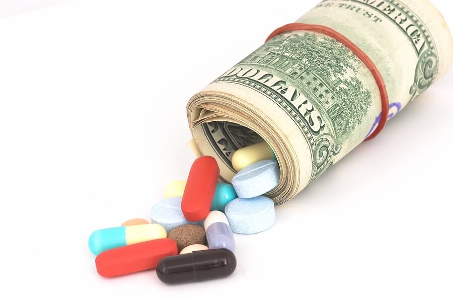 Kamagra vs. Viagra: Cost Comparison and Effectiveness in Treating Erectile Dysfunction Comparison of Kamagra and Viagra, highlighting cost differences, effectiveness, and options for treating erectile dysfunction.